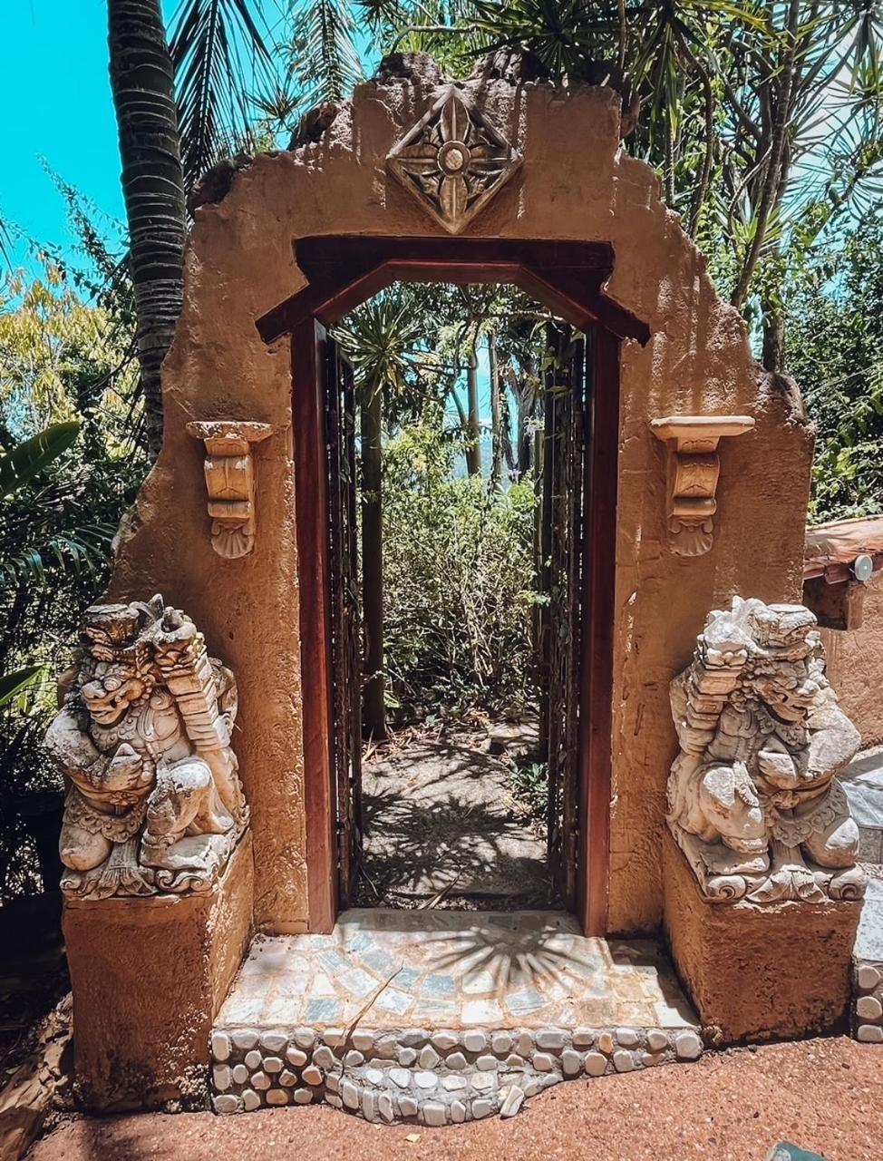 Whitsundays Bnb Retreat Airlie Beach Bagian luar foto