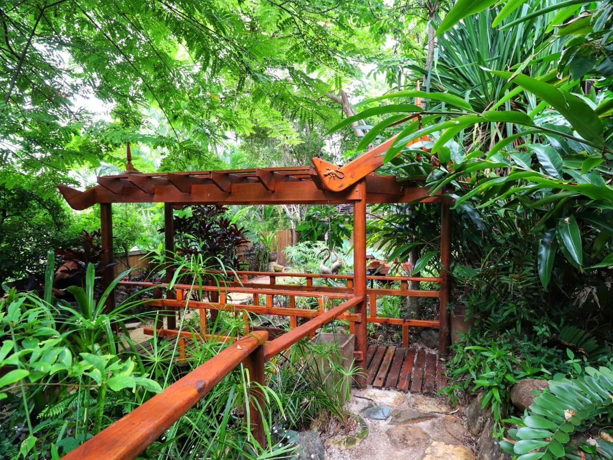 Whitsundays Bnb Retreat Airlie Beach Bagian luar foto